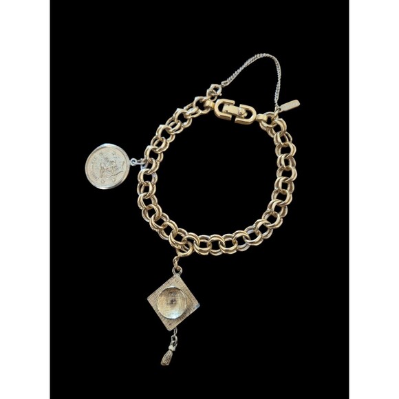 Vintage 1960s Monet Double Curb Chain Bracelet Graduation Cap  Saggitarius charm - Picture 1 of 5